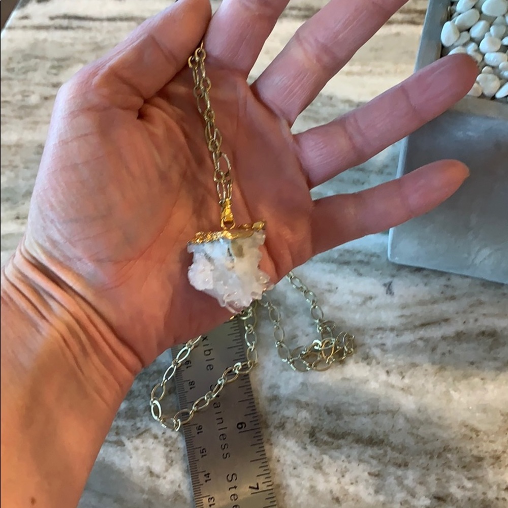 Clear crystal quartz druzy 20” chain necklace - Picture 8 of 8